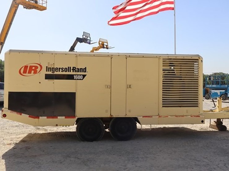 #1094-•-1999-ingersoll-rand-1600-mobile-air-compressor-image-6