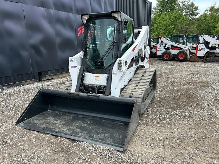 2023-bobcat-t770-image-8