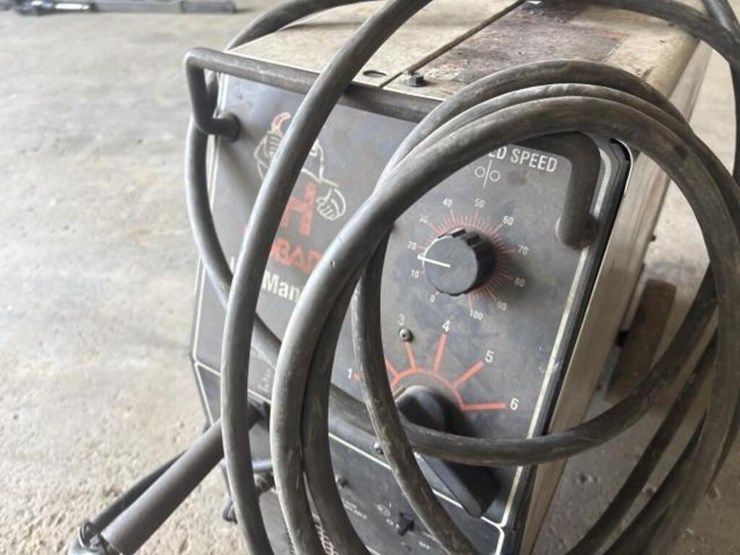hobart-ironman-210-welder-with-tank-image-5