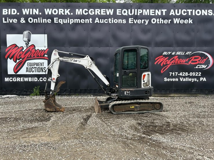 2016-bobcat-e26-image-1