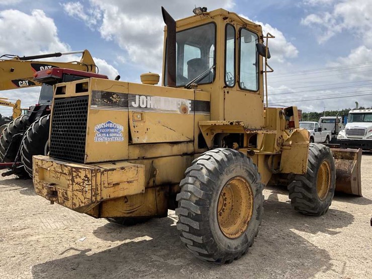 1993-deere-444e-image-4
