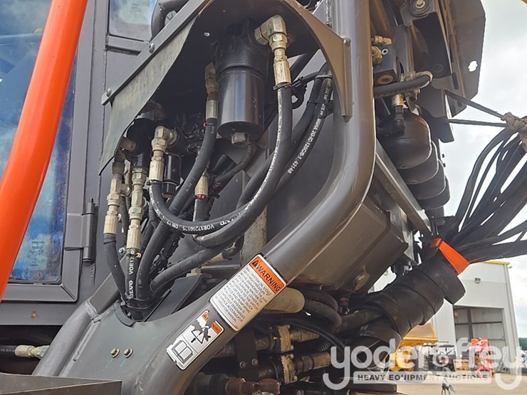 2021-volvo-a25g-image-17