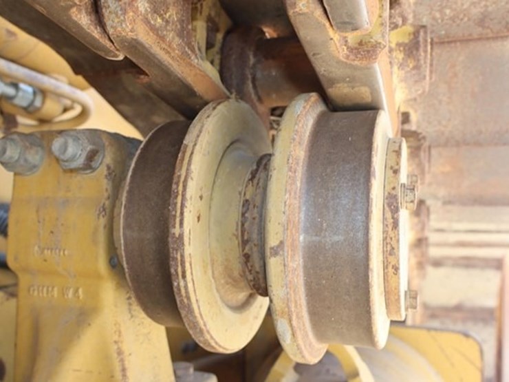 2012-caterpillar-d6n-xl-image-12