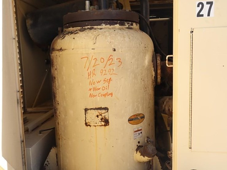 #1094-•-1999-ingersoll-rand-1600-mobile-air-compressor-image-14