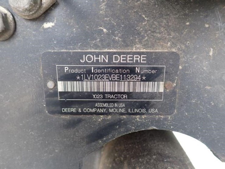 2011-john-deere-1023e-image-9