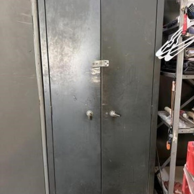 Metal Storage Cabinet 31 x 19 x 72 inches