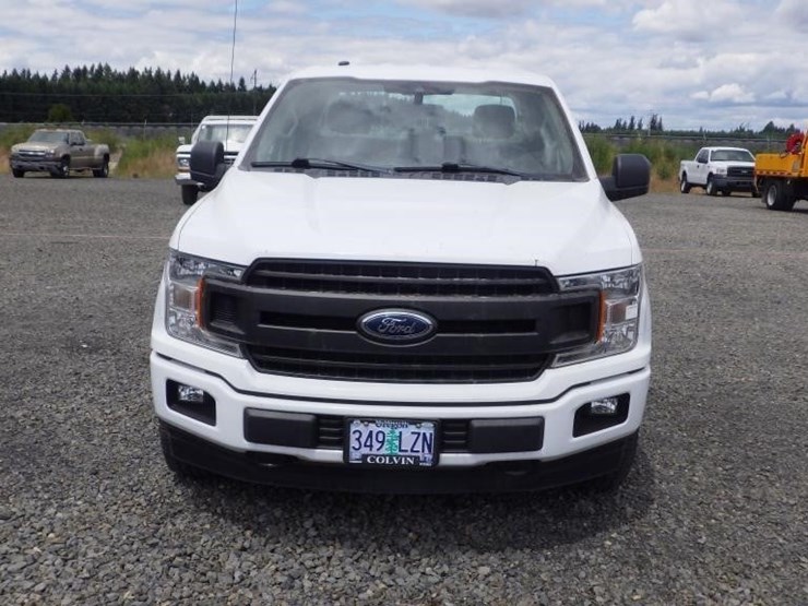 2000-ford-f150-xl-image-2