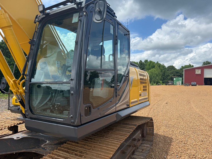 2023-kobelco-sk210-lc-image-14