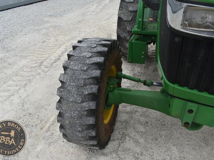 2021-john-deere-5045e-image-10
