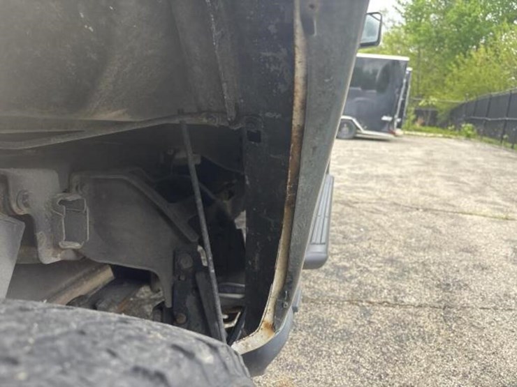 2012-ford-f150-xl-image-21