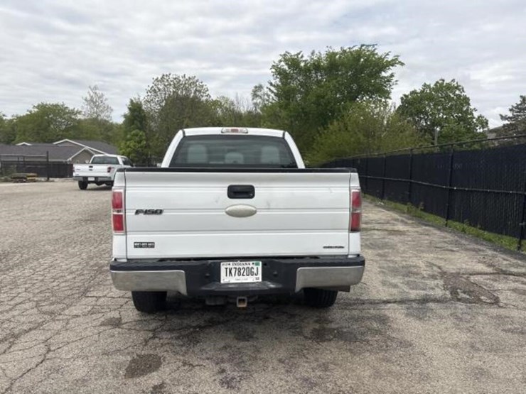2011-ford-f150-xl-image-4