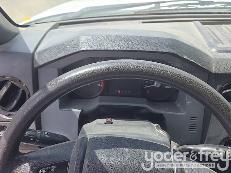 2019-ford-f750-xl-image-57