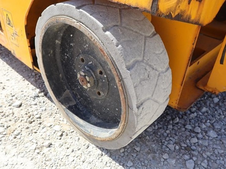 2018-jcb-s3246e-image-12