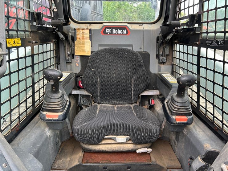 2020-bobcat-t76-image-20