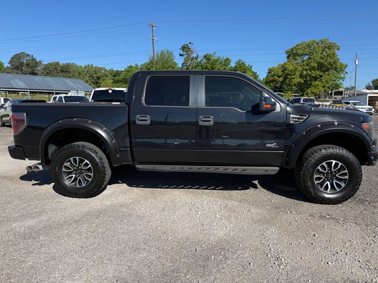 2013-ford-f150-raptor-image-6