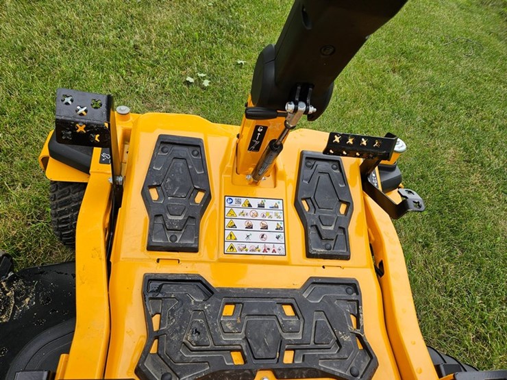 #311-•-cub-cadet-ultima-zts1-zero-turn-mower-image-27