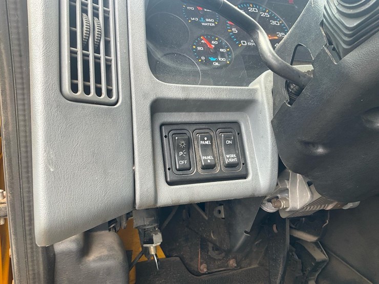 2007-international-durastar-4300-image-41