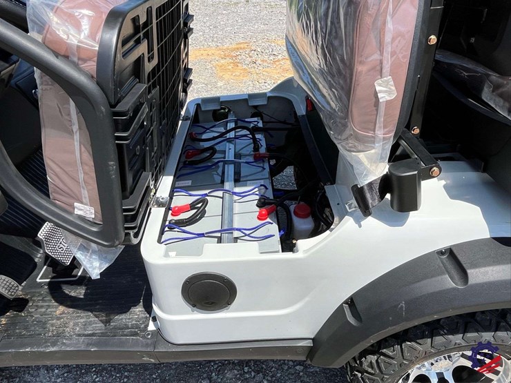 unused-2026-ce-sdlc80-golf-cart-image-21