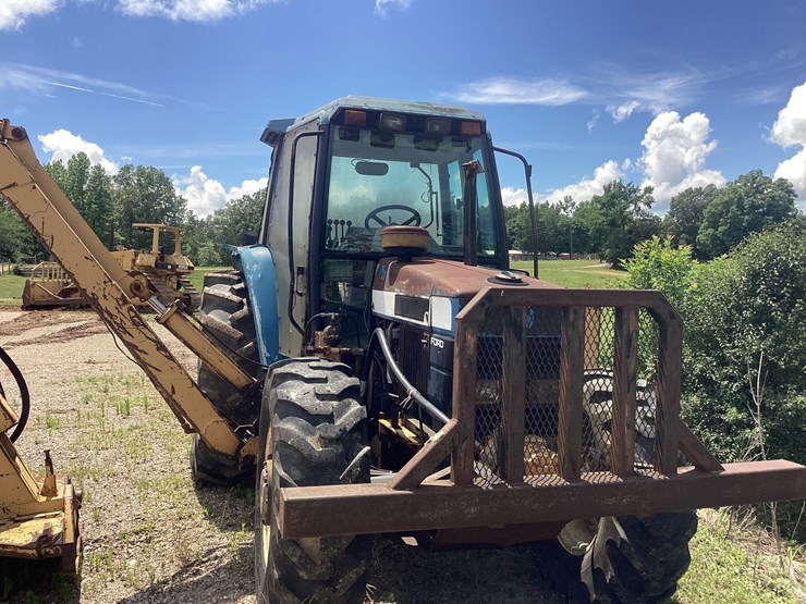 new-holland-7740-image-3