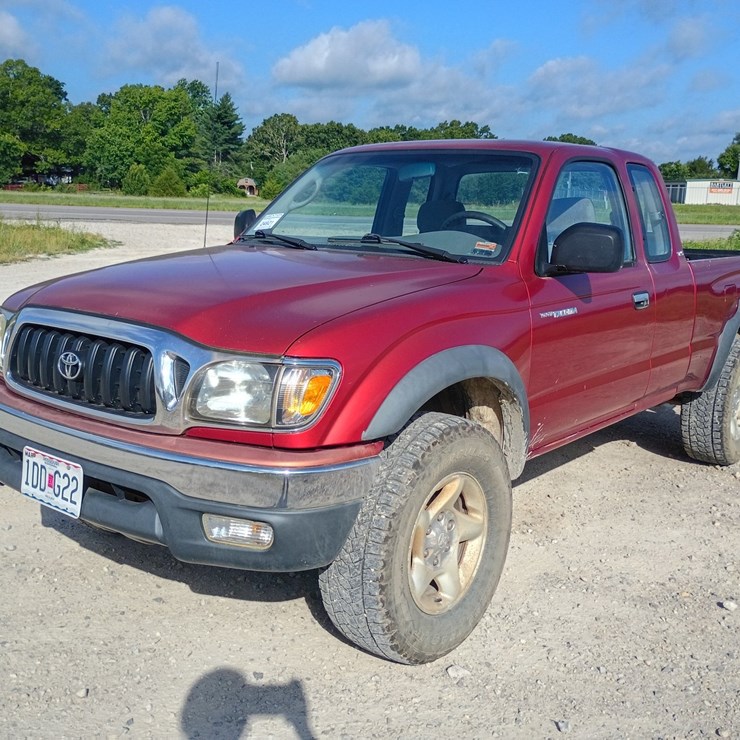 2001 TOYOTA TACOMA