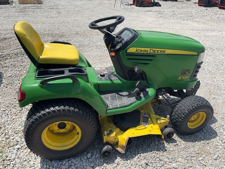 2007-john-deere-x700-image-5