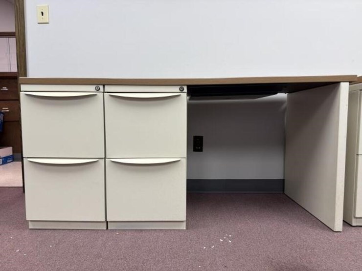4-drawer-filing-cabinet-image-1