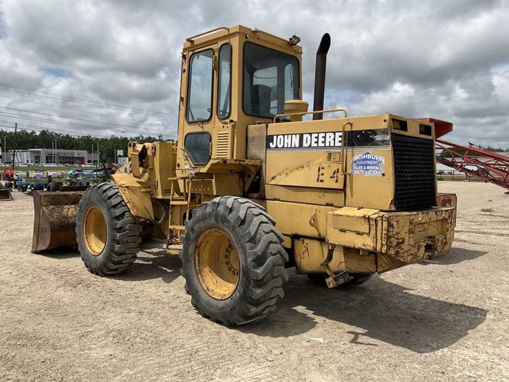 1993-deere-444e-image-6