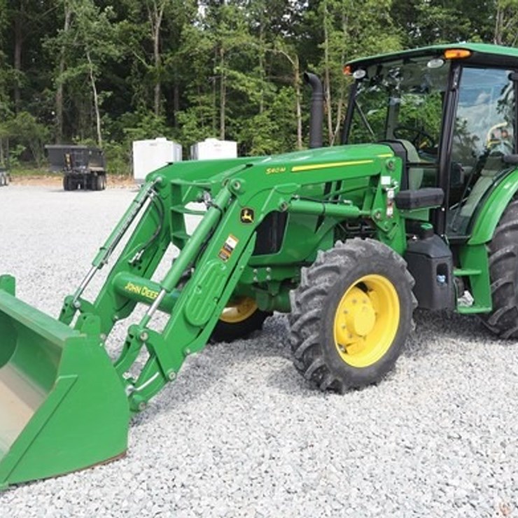 2022 JOHN DEERE 5090E