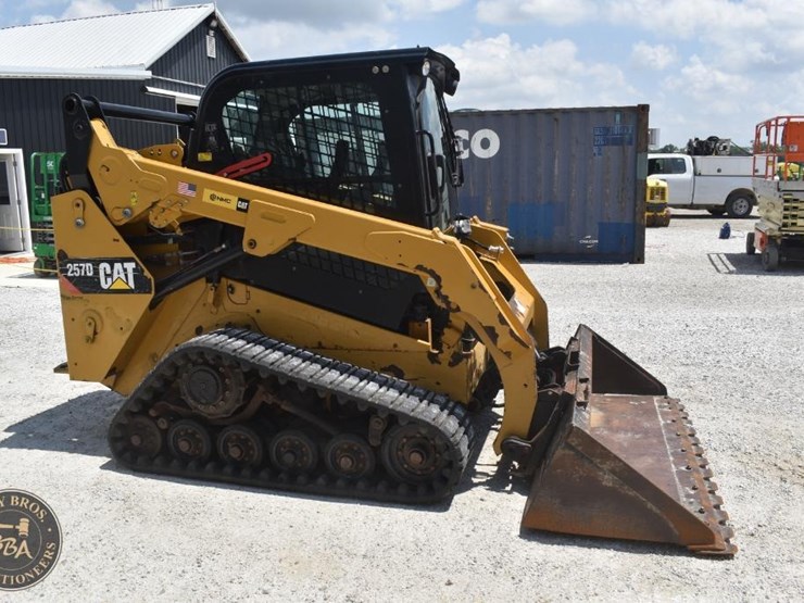 2018-caterpillar-257d-image-25