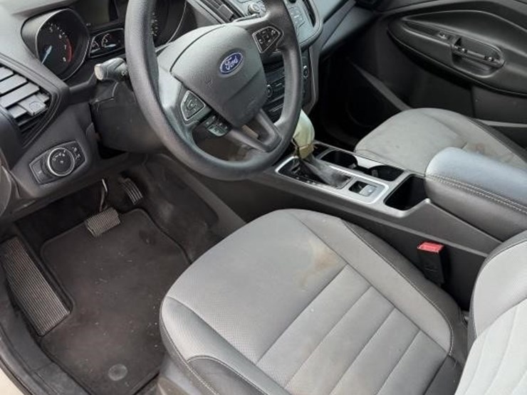 2018-ford-escape-image-23