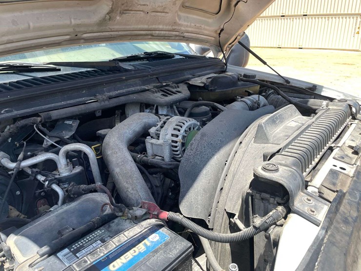 2006-ford-f550-image-8