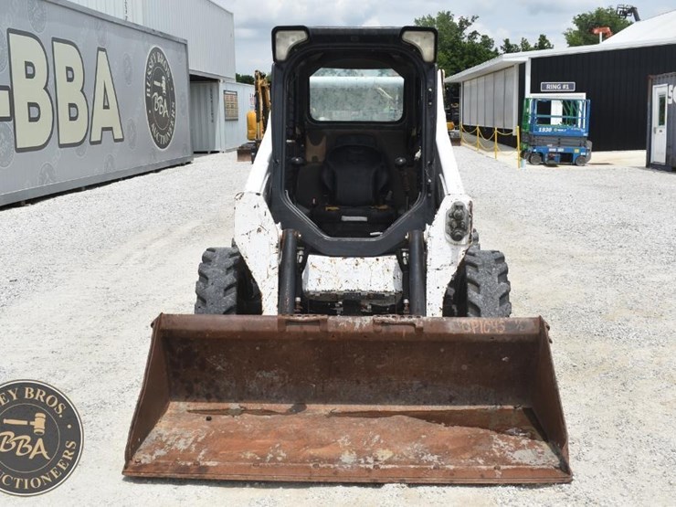 2016-bobcat-s570-image-8