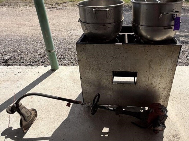 sl--commercial-fryer/mixer-bowls/weedeater-image-1
