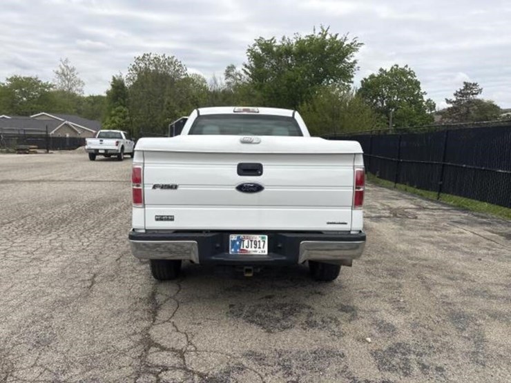 2012-ford-f150-xl-image-4