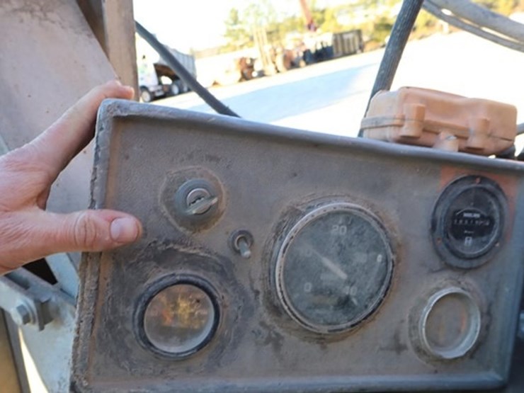 2003-asphalt-zipper-az360-image-14