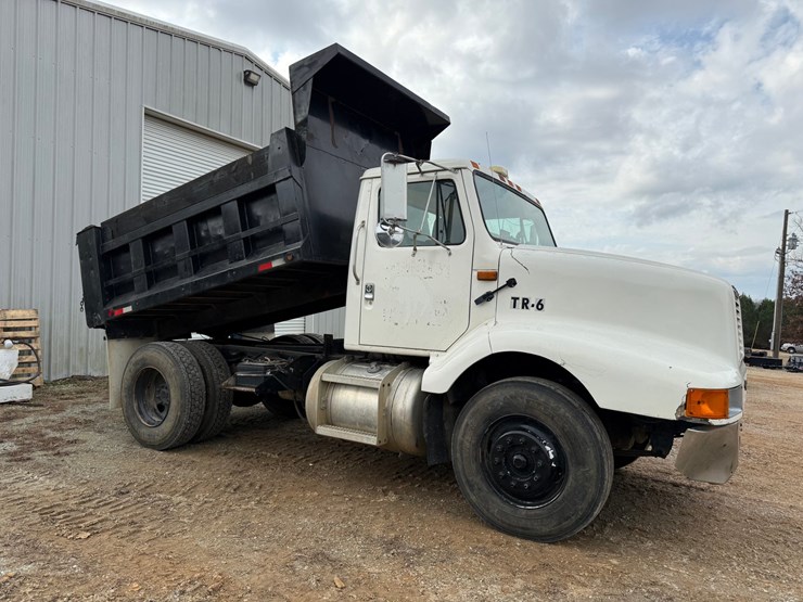 1996-cummins-m11-image-3