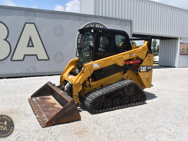 2018-caterpillar-257d-image-16