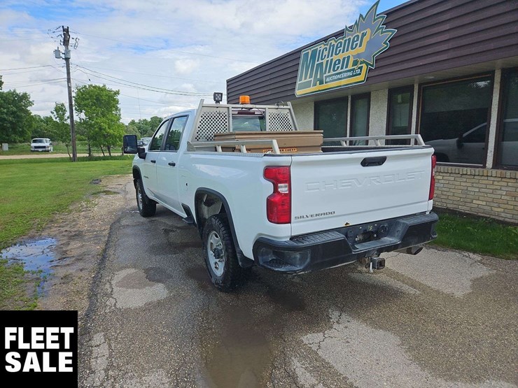 2020-chevrolet-silverado-2500hd-image-3