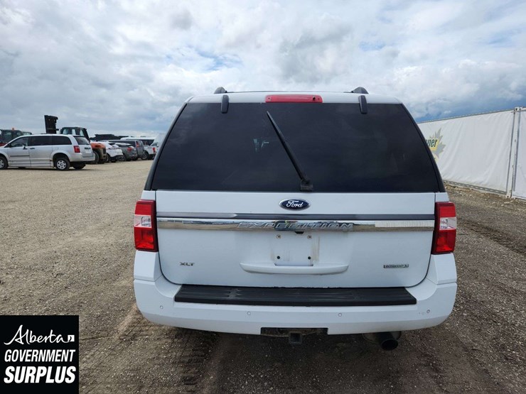 2015-ford-expedition-image-7