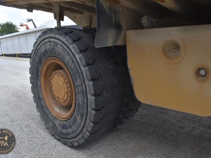 1994-caterpillar-769c-image-16