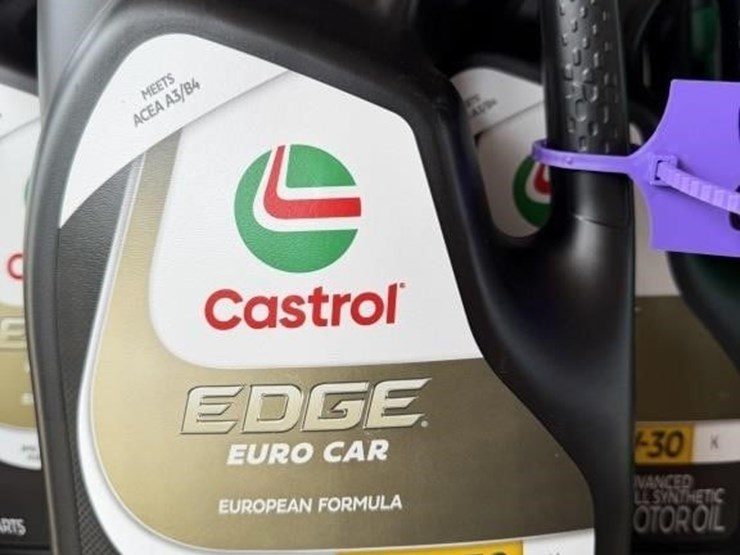 sl--75-qts-castro-edge-5w30-euro-motor-oil-image-2