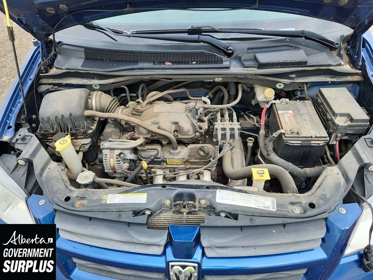 2010-dodge-grand-caravan-se-image-25