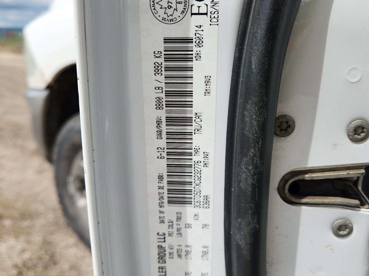 2012-dodge-2500-image-37