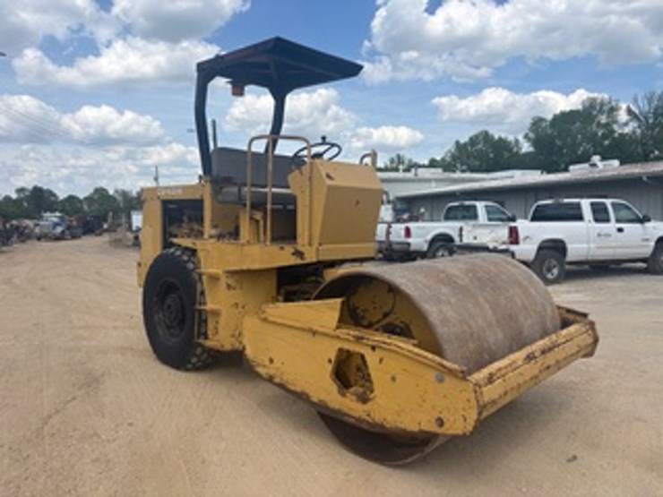 1986-caterpillar-cs-431b-image-2