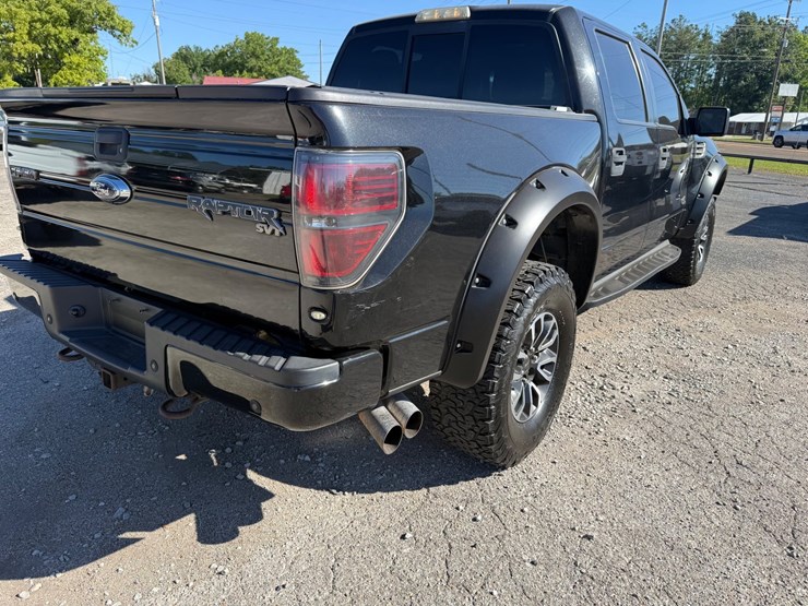 2013-ford-f150-raptor-image-5