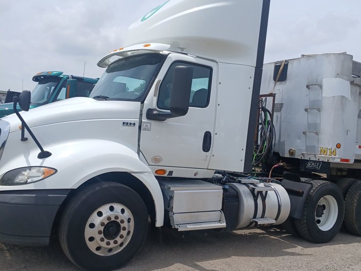 #537-•-2019-international-a430-truck---sikeston,-mo-image-1