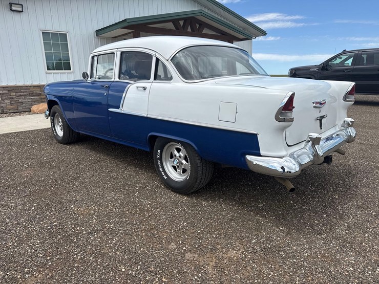 1955-chevrolet-350-image-3