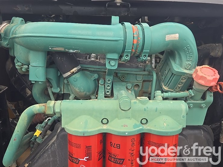 2021-volvo-a25g-image-39