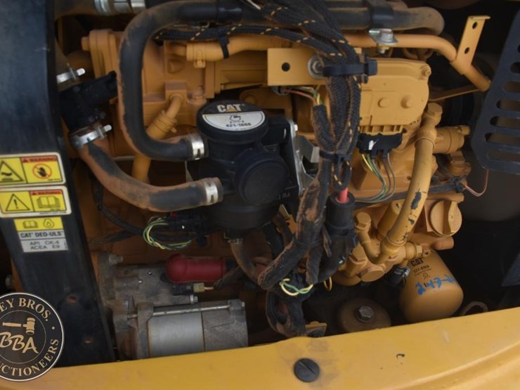 2019-caterpillar-305e2-cr-image-52