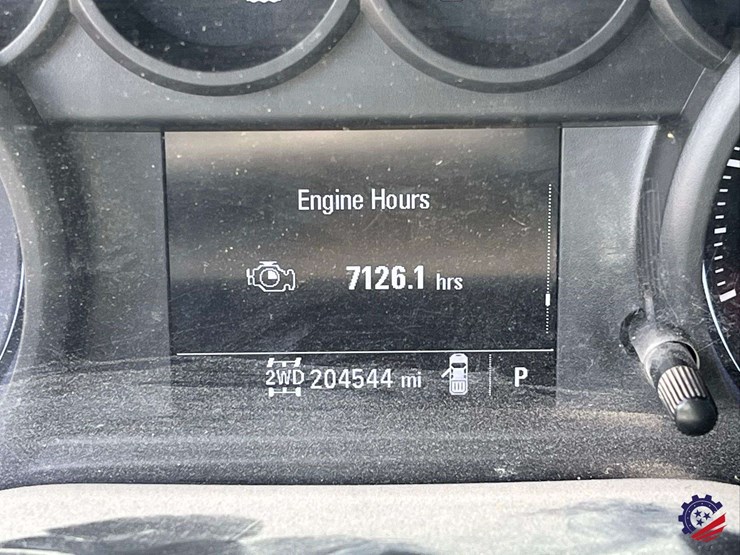 2021-chevrolet-silverado-4x4-pickup-truck-image-66